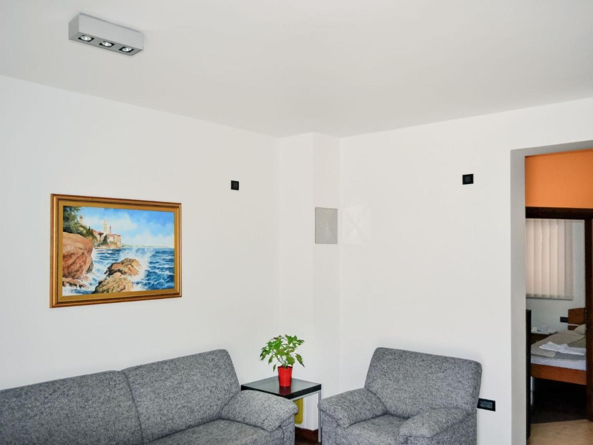 Apartment Jadranka-1 By Interhome Banjol Екстериор снимка